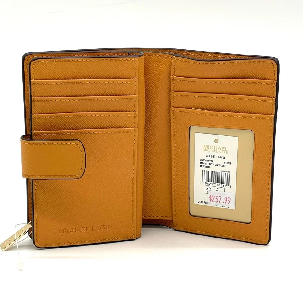 Michael Kors Medium Bifold Zip Corner Wallet